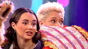 João Manzarra desmascara o Camelo de “A Máscara”