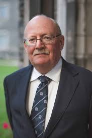 Principal Vissers begins research leave