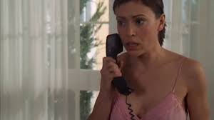 Espeacilly that episode when ross was teaching her to ride a bike! Charmed Phoebe Erfahrt Das Sie Schwanger Ist Youtube