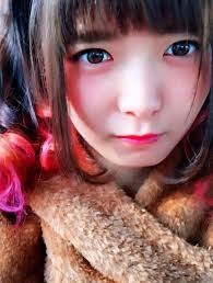 I just listened to this back to back with 20th century schizoid man. By  King crimson. One of the very very few tracks from back then that fits  right into the playlist