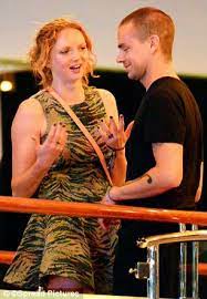 Cole was seen massaging dorsey in the photographs, before. Lily Cole And Twitter Founder Jack Dorsey Get Close As They Enjoy Romantic Break In St Barts On Super Yacht Daily Mail Online