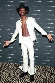 His net worth is estimated at $3 million usd. Will Lil Nas X Surprise The Crowd At Cma Fest With Old Town Road