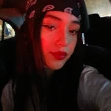 Melody Navarro's Instagram, Twitter & Facebook