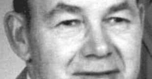 Allen Lewis [Eckhart]