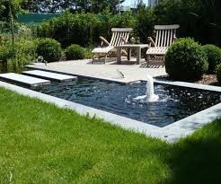 Furthermore, a choice of light coloured green accentuates the garden keeping things light and fresh. Gartengestaltung Garteninspiration Teich Garteni Garden Pond Design Garden Design Pond Design