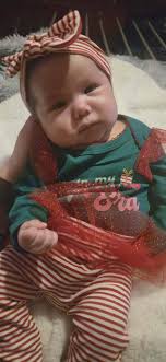 This is my sweet little niece Farrah and she truly is the fairest of them  all❣️ But she needs a XMAS background, please please 🥰