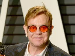 Elton John, malade, il ne chantera pas à Las Vegas