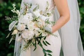 With over 40 years of creative design, care, and knowledge of flowers, our name speaks for itself in salem, or. Florists In Albany Or The Knot