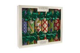 International crackers luxury gold christmas crackers. Luxury Christmas Crackers 2020 7 Of The Best Tatler