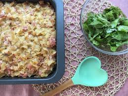 Lieblingsessen Meiner Kinder Uberbackene Schinkenfleckerl Aus Osterreich Mamablog Einer Schreit Immer Schinkenfleckerl Schinkenfleckerl Rezept Essen