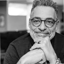 Capter l'attention des publics et devenu un impératif car nous en sommes  convaincus elle est un des facteurs clés de l'efficacité publicitaire mais  aussi de la trajectoire low carbone des marques. |