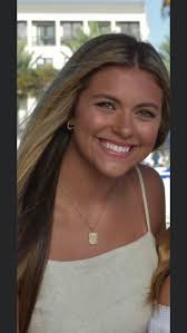 Shannon Hebert (@ShannonAyebear)