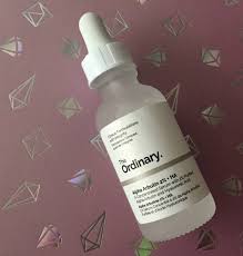 I tried it on my face and within a month it had evened out my freckles which always come out in full force in the summer. The Ordinary Alpha Arbutin 2 Ha Review