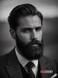 25 Trendsetting Short Beard Styles for Men: A Professional Stylist's Guide