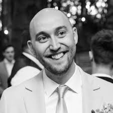 I am so excited to be able to start to share all the wonderful things we're  doing at Hello Vet Along with my co-founders James Lighton and Alessandro  Guazzi and an amazing