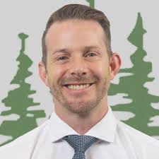 Doug Hildreth's Instagram, Twitter & Facebook