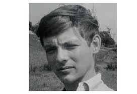 College mourns passing of art professor Kenneth Burge