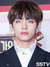Male And Female Idol That I Think Look Like A Doll Pannatic Taehyung Bts Makeup V Taehyung