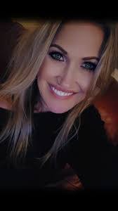 Nikki Krueger's Instagram, Twitter & Facebook