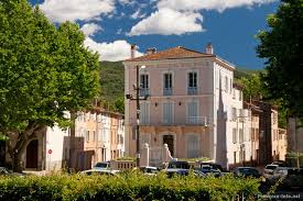 It helps us remember your details, show relevant ads and improve our services. Gonfaron Provence Info Net
