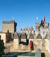 Bienvenidos al castillo de almodóvar del río. Visita Al Castillo De Almodovar Del Rio