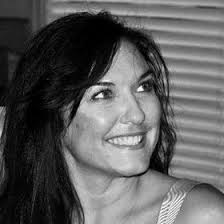 Dee Dee Martin (olive2drink)