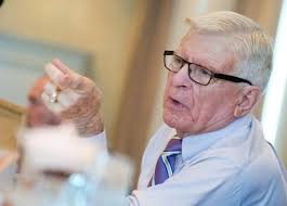 Longview High School alumni honored for achievements, service