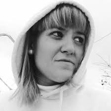 Denise Camacho (@DeniseC11394571)