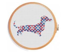 Go cross stitch crazy with our huge selection of free cross stitch patterns! Pin On Varios