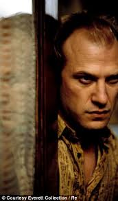Night Stalker Serial Killer Richard Ramirez Obsessed With Actor Who Played Mass Murderer In Silence Of The Lambs Daily Mail Online