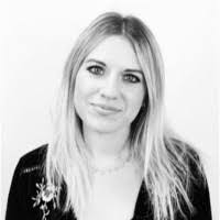 Natasha Stratton's Instagram, Twitter & Facebook