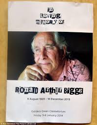 ROBERT HARDMAN: Final V-sign to Britain from Ronnie Biggs, the Great Train  Robber