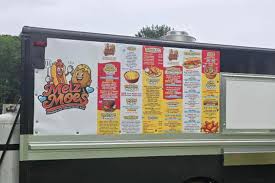 Mo's Food Truck — Restaurant food truck in Troy, Ohio