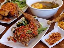 Lihat juga resep ayam kecap saus tiram enak lainnya. Bebek Ayam Goreng Pak Ndut Setiabudi Lengkap Menu Terbaru Jam Buka No Telepon Alamat Dengan Peta