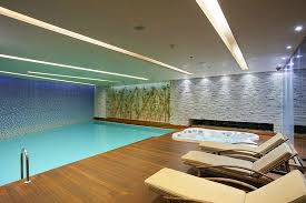 Alibaba.com offers 1,462 swimming pool with jacuzzi products. Elemental Fitness Spa Indoor Pool With Jacuzzi Bild Von Doubletree By Hilton Istanbul Moda Tripadvisor