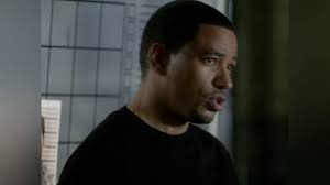 Watch Breakout Kings Season 1