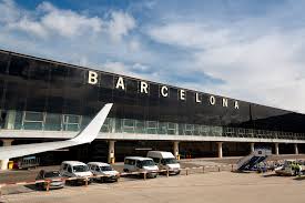 Girona/gerona situada a orillas del río ter, girona ofrece una gran monumentalidad artística llenando las calles de elegancia e. Der Flughafen In Barcelona Barcelona Home Blog