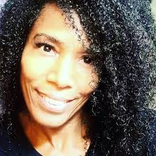 Karin Perry's Instagram, Twitter & Facebook