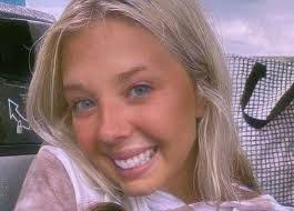 Lynne Bacon's Instagram, Twitter & Facebook