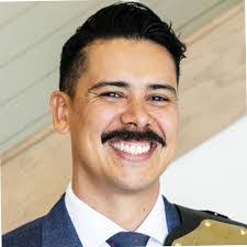 Lina Weaver's Instagram, Twitter & Facebook