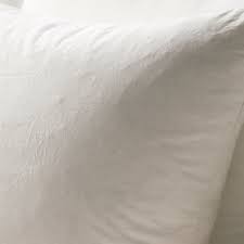 Companies usually use duck or chicken feathers as filling. Fjadrar Cushion Pad Off White 50x50 Cm Ikea