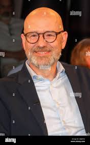 Peter michael hi-res stock photography and images