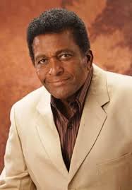 Hello Fans,😘 If you're a true fan of mine can I get a big YESS!! I love  you All ❤️ #AngelinaJolie