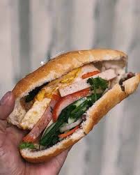 Maybe you would like to learn more about one of these? á»• Banh Mi á»'p La 8k Ngay Trung Tam Chá»£ Báº¿n Thanh Grab Vn
