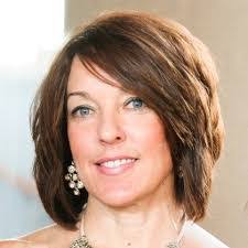 Tina Poynter's Instagram, Twitter & Facebook