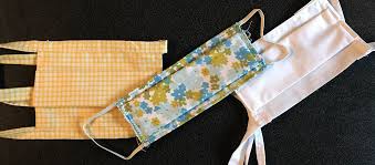 Un basique des accessoires déco, facile et sympa à tutoriel couture : 5 Modeles Pour Fabriquer Facilement Chez Soi Un Masque En Tissu