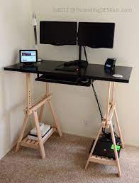 Diy Standing Desk Kit The Adjustable Hight Standing Desk Stand Up Desk Conversion Kit Amazon Co Uk Kit Bureau Debout Diy Diy Deco Bureau Idee Deco Bureau