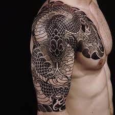 Japanese Tattoo קעקוע יפני Source Https Www Instagram Com P Bsmuu Dbest Utm Source Ig Share Sheet Igshid Vz20ys5yovl Tattoos Tattoo Models Snake Tattoo