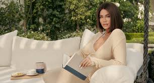 See more of khloé kardashian on facebook. Khloe Kardashian Teams Up With Dose Co Beauty Packaging