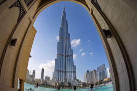 Burj khalifa merupakan sebuah bangunan tertinggi di dunia sampai saat ini yang pernah dibuat oleh tangan kreatif manusia. Setinggi Apa Gedung Pencakar Langit Yang Bisa Dibangun Halaman All Kompas Com